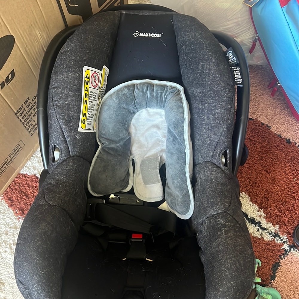Maxi costi car seat